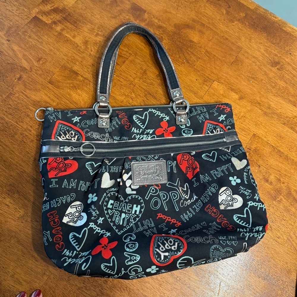 Coach Poppy large glam tote Black and Red Graphic graffiti heart Bag